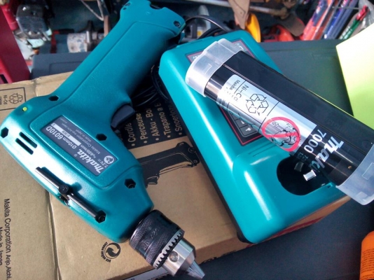 ขายสว่านไร้สาย MAKITA มือสองสภาพดี ราคาถูกๆครับ ขายสว่านไร้สาย MAKITA มือสองสภาพดี ราคาถูกๆครับ