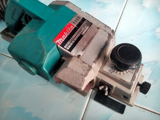 ขายกบไฟฟ้า 3" MAKITA มือสองสภาพดีครับ