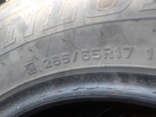 265/65R17 DUNLOP GRANDTREK  AT22 ชุด 4 เส้น ปี 2012 tel.081-427-3941