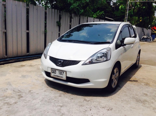 HONDA JAZZ 1.5V 2009 ติดแก๊สแล้ว LPG ถังโดนัท