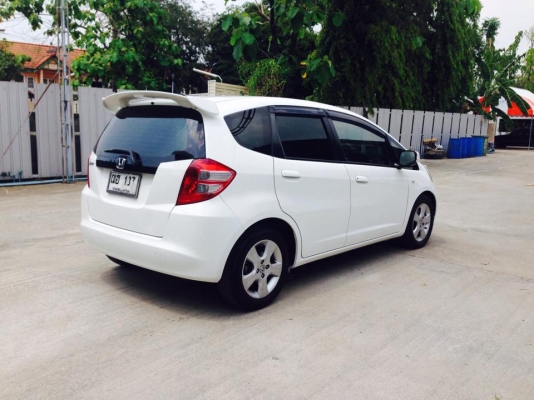 HONDA JAZZ 1.5V 2009 ติดแก๊สแล้ว LPG ถังโดนัท