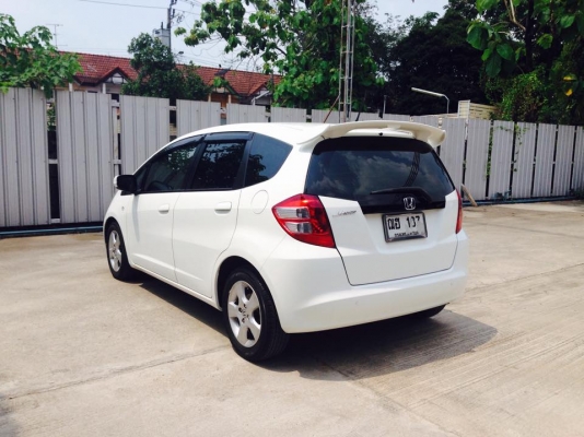 HONDA JAZZ 1.5V 2009 ติดแก๊สแล้ว LPG ถังโดนัท