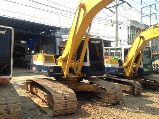 Pc200-5 ซีเรียส6xxxxไฟฟ้าครบมีทะเบียนรถสวยมาก