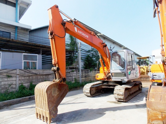 ขายด่วนรถขุดนำเข้าจากญี่ปุ่นโดยตรง EX120-2