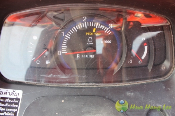 ขายรถไถมือสอง สภาพสุดสวย สวยสุด คูโบต้า รุ่น L3008 พร้อมใบดันหน้า ชั่วโมงน้อย