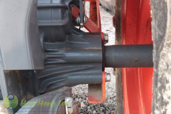 ตัวจิ๋ว มาแล้ว สวยสด งดงาม คูโบต้า B2140 พร้อมใบมีด