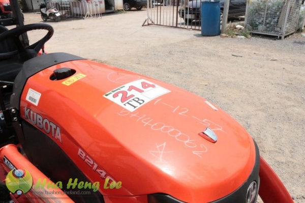 ตัวจิ๋ว มาแล้ว สวยสด งดงาม คูโบต้า B2140 พร้อมใบมีด