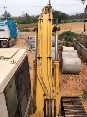 ขาย KOMATSU PC120 รุ่น 5