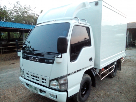 4 ล้อบรรทุก (ไม่ติดเวลา)  *ตู้เปียก.สแตนเลส*  ISUZU  NKR  100 แรงม้า *ยาว 3.20 ม. *  รถสวยจริง+พร้อมใช้งาน *รถห้างแท้* มีเล่มพร้อมโอน *