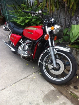 ขาย หาคนดูแลต่อ GL1000 ทะเบียนแท้โอน 240000  ไม่มีอีกแล้ว