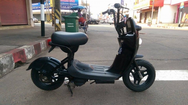 ขายคับ SUZUKI CHOINORI 50 CC.เดิมญี่ปุ่นทั้งคัน สีเดิมสวย เครื่องดี ระบบไฟออกหมดคับ ราคา 9500 บาท ส่งได้ทั่วไทยคับ สนใจติดต่อ 081-0578282 FACEBOOK POP BIGBIKE SAKONNAKHON ไอดีไลน์ POPBIGBIKESAKON คับ สนใจรถสวย ถูก ดี ต้อง POP BIGBIKE SAKONNAKHON