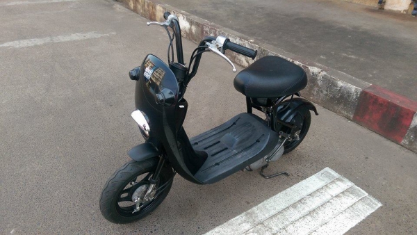 ขายคับ SUZUKI CHOINORI 50 CC.เดิมญี่ปุ่นทั้งคัน สีเดิมสวย เครื่องดี ระบบไฟออกหมดคับ ราคา 9500 บาท ส่งได้ทั่วไทยคับ สนใจติดต่อ 081-0578282 FACEBOOK POP BIGBIKE SAKONNAKHON ไอดีไลน์ POPBIGBIKESAKON คับ สนใจรถสวย ถูก ดี ต้อง POP BIGBIKE SAKONNAKHON