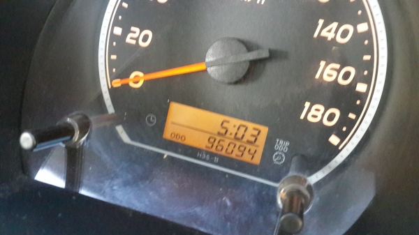 ขายรถตู้ ปี 55 แต่งVIP ไมล์90000 ขายรถตู้ ปี 55 แต่งVIP ไมล์90000