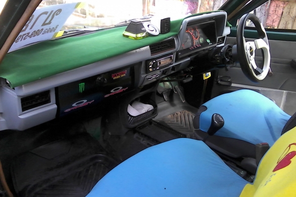 รถกระบะNISSANพร้อมใช้งาน รถกระบะNISSANพร้อมใช้งาน