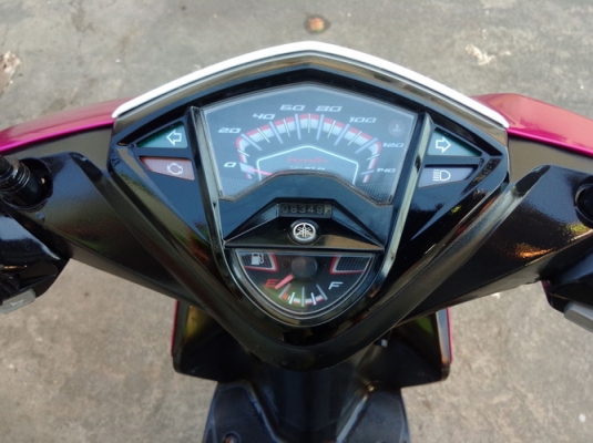 New Mio125i (ล้อแม็กซ์) รถปี56 สี ชมพู-ขาว หัวฉีดประหยัดน้ำมัน สวยๆครับ