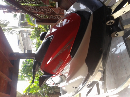 ต้องการขายkawasaki ultra lx ปี2008 พร้อมเทเลอร์