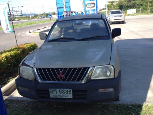 Mitsubishi L200  Strada