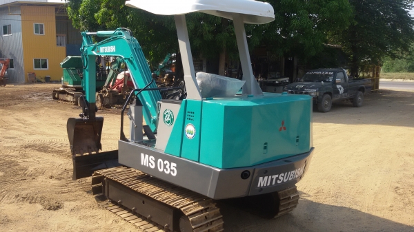 ขายรถขุดเล็ก MITSUBISHI MS-035 เครื่องดี ปั้มดี ระบบดี หน้าปัดไฟฟ้าใช้งานได้ปกติ เป็นรถเก่านอกนำเข้าจากญี่ปุ่น มีใบอินวอยพร้อมจดทะเบียน สภาพพร้อมใช้งาน ราคา 260,000  สนในติดต่อ 083-3436937 LINE:mjkodream