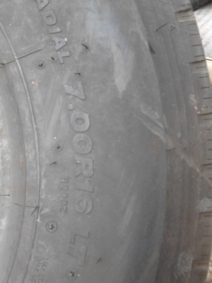 7.00-16 BRIDGESTONE TCDT  พร้อมยางรองและยางใน ปี 2014 มี 1 เส้น โทร.081-427-3941