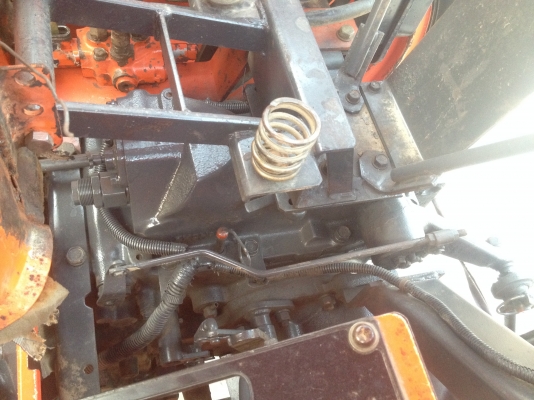 ขาย L4508 อุปกรณ์หน้า   หลังตราช้าง  รถสวยกิป อยู่สุรินทร์