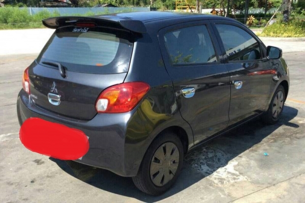 Mitsubishi Mirage ปี12 ออโต้ Mitsubishi Mirage ปี12 ออโต้