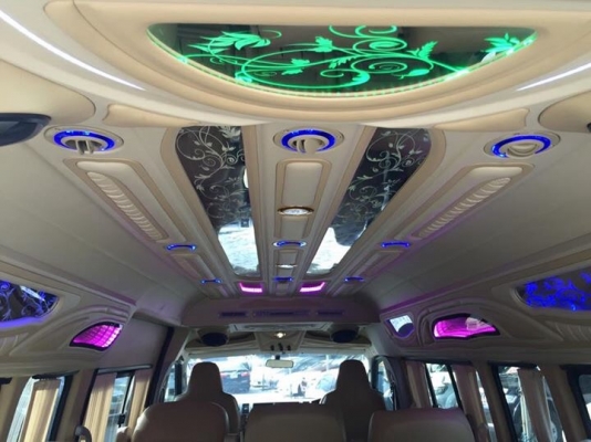 TOYOTA COMMUTER 2.5 ดีเซล ปี 12 เกีย MT