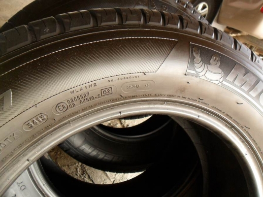 ยางขอบ17 มิชลิน225-65-R17ลงพื้นปี14(4เส้น4,900บ)ดอกหนามาก80\%