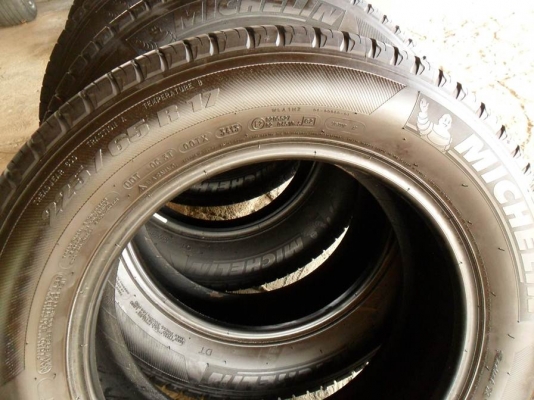 ยางขอบ17 มิชลิน225-65-R17ลงพื้นปี14(4เส้น4,900บ)ดอกหนามาก80\%