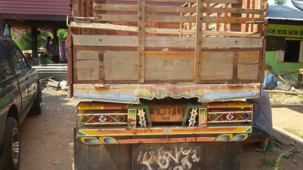 ขายรถอีแต๋น เครื่องRT110 มีสโล ช่วงล่าง ISUZU สภาพพร้อมใช้งาน เอกสารพร้อมโอน สนใจโทร 090-8588220คุณนะ 093-3258446คุณบิว ID:narong498 หรือ www.truck.in.th/498 หรือเพจFacebook ณรงค์ ซื้อขายรถมือสอง (เว็บไซต์ส่วนตัว)