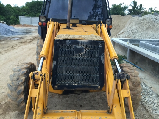 JCB3CX. S/N 39xx มีอินวอยล์ รถสวยแน่นๆ2เพลาใช้ไดปกติ แอร์เย็น...รถสภาพเีดูแลดี