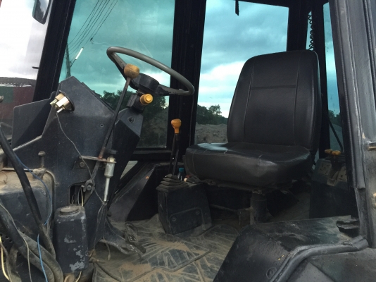 JCB3CX. S/N 39xx มีอินวอยล์ รถสวยแน่นๆ2เพลาใช้ไดปกติ แอร์เย็น...รถสภาพเีดูแลดี