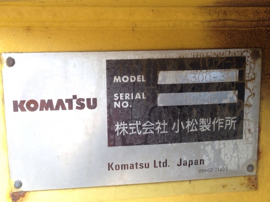 ขาย Komatsu WA300-3 เก่าญี่ปุ่น สภาพสวย พร้อมใช้งาน 090-986-2521 อ๊อบ