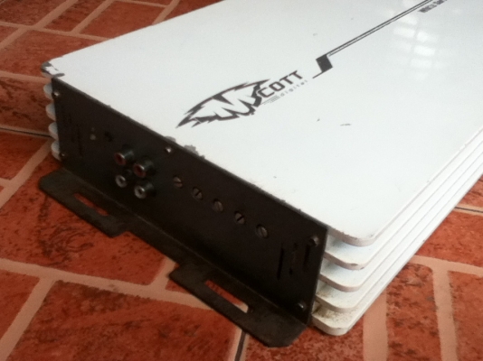 ขายแอมป์ M COTT 1800.1D classD (2ch) ไม่เคยซ่อมครับ 2000.-