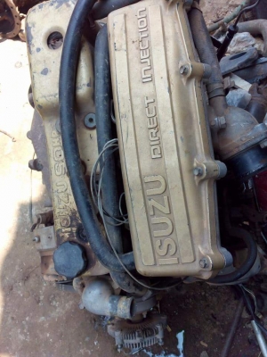 ขายเครื่องยนต์ isuzu 4ja1 90 hp ยกลงจากรถตู้ เครื่องสมบูรณ์พร้อมใช้งาน ไม่หลวม