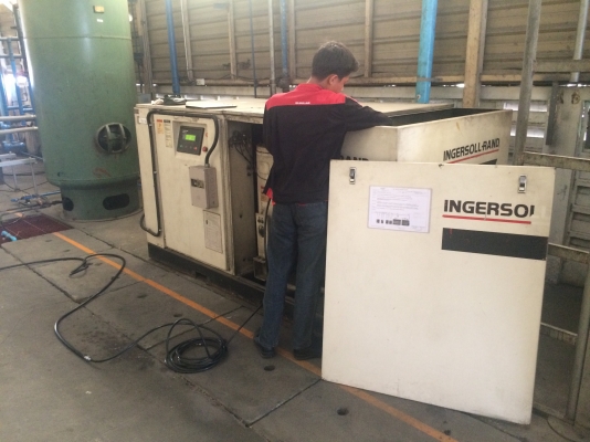 Sale Air Compressor , Overhaul Screw , Air dryer &amp; ติดตั้ง , ตรวจเช็คเครื่องประจำปี Service contract , ถังลมขนาด 50-20,000 ลิตร