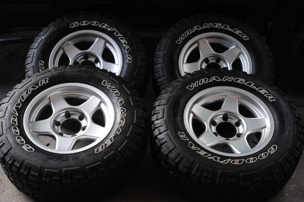 แม็ก Lenso 16x8 6 รู ยางมัด Goodyear USA แม็ก Lenso 16x8 6 รู ยางมัด Goodyear USA