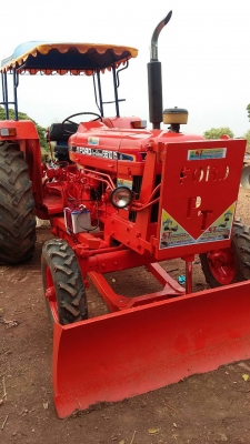 ขายแทร็กเตอร์ FORD 75 แรงม้า