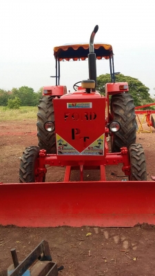 ขายแทร็กเตอร์ FORD 75 แรงม้า