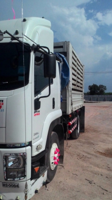 รถอีซูซุ 6 ล้อดั้ม FTR  240 แรงม้า. ปี 53 ( รถวิ่ง 16x,xxx กว่า กม. )   สนใจติดต่อ  081 - 6079515