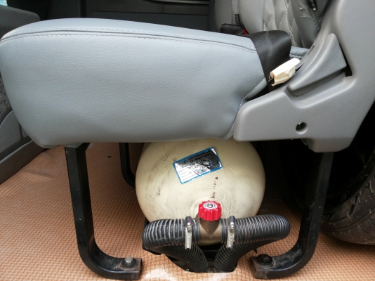 รถตู้vvti cng ปี2010