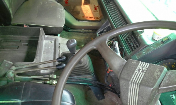 ขายหกล้อ MITSUBISHI-FUSO ขายหกล้อ MITSUBISHI-FUSO