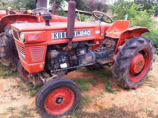 ขายคูโต้า 24-31 แรง มีหลานคัน ครับ ราคาถูกๆ