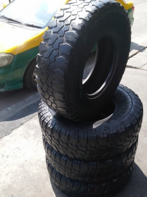 Maxxis Bighorn 265/75/16 ปี09 สภาพดี 1ชุด