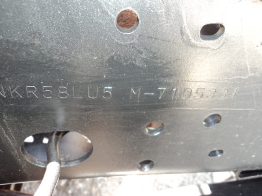 6ล้อ ห้างแท้ ISUZU NKR58LU5 M เกียร์สั้น ปี37 สภาพดี พร้อมใช้