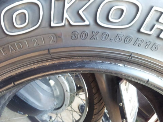 ขายยาง Yokohama HT  30 x 9.5 x 15 ปี 12 มีคู่เดียว