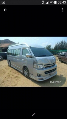 รถตู้ดีซลล์.  TOYOTA. COMMUTER 2.5 ปี2009 แต่งวีไอพี. แอร์ไมโครบัส สวย ราคา799,000. บาท สนใจโทร 092-272-6669 ตันหยงค่ะ