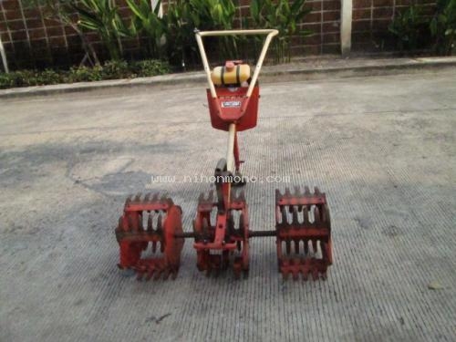 เครื่องกำจัดวัชพืชในร่องข้าว   MARUYAMA    MC  รหัสสินค้า : 80802455 หรือเพิ่มเติมไดที่ www.nihonmono.com