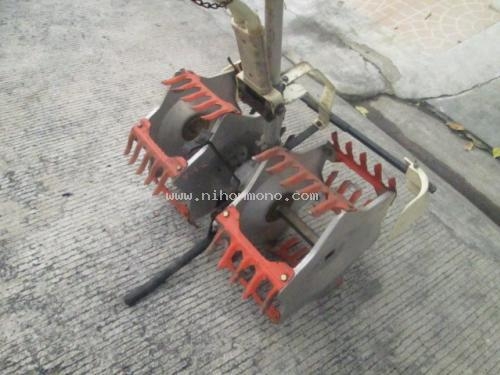 เครื่องกำจัดวัชพืชในร่องข้าว    MARUYAMA   KW   รหัสสินค้า : 80802465 หรือเพิ่มเติมไดที่ www.nihonmono.com