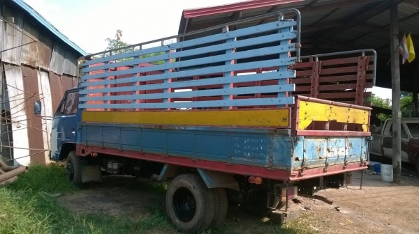 ขาย NPR 115 ห้างแท้ปี 34 ยาว 4.30 เมตร เครื่อง 4BD1 115 แรงม้า คัสซีสวยใช้ได้ เกียร์สั้น ทะเบียนพร้อมโอน ราคาต่อรองได้