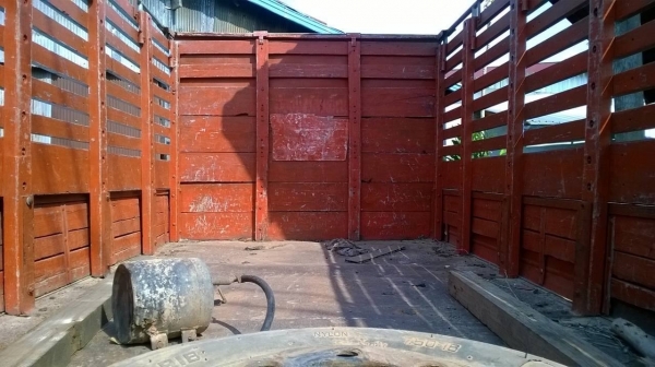 ขาย NPR 115 ห้างแท้ปี 34 ยาว 4.30 เมตร เครื่อง 4BD1 115 แรงม้า คัสซีสวยใช้ได้ เกียร์สั้น ทะเบียนพร้อมโอน ราคาต่อรองได้